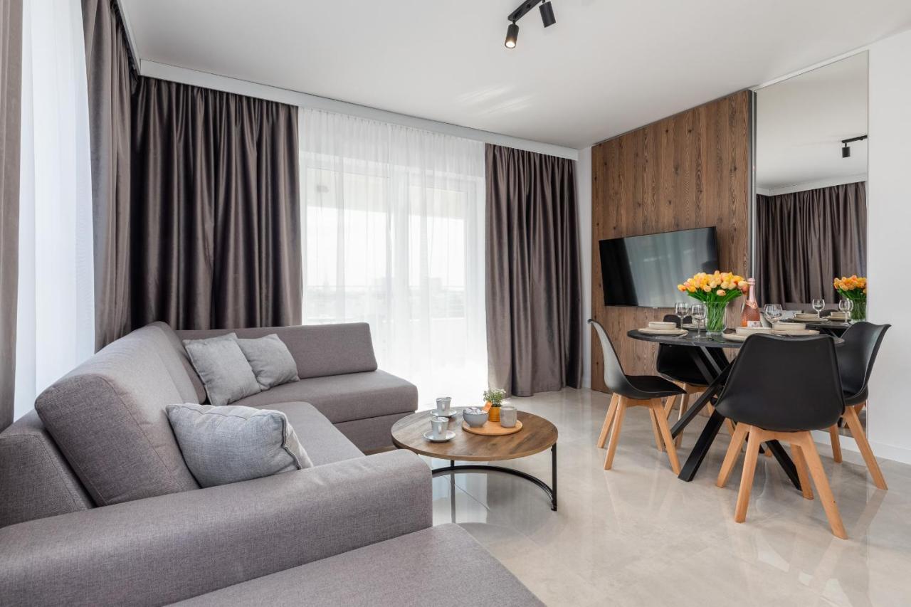 Sun Towers Lux Apartments By Renters Prestige Свиноуйсьце Экстерьер фото