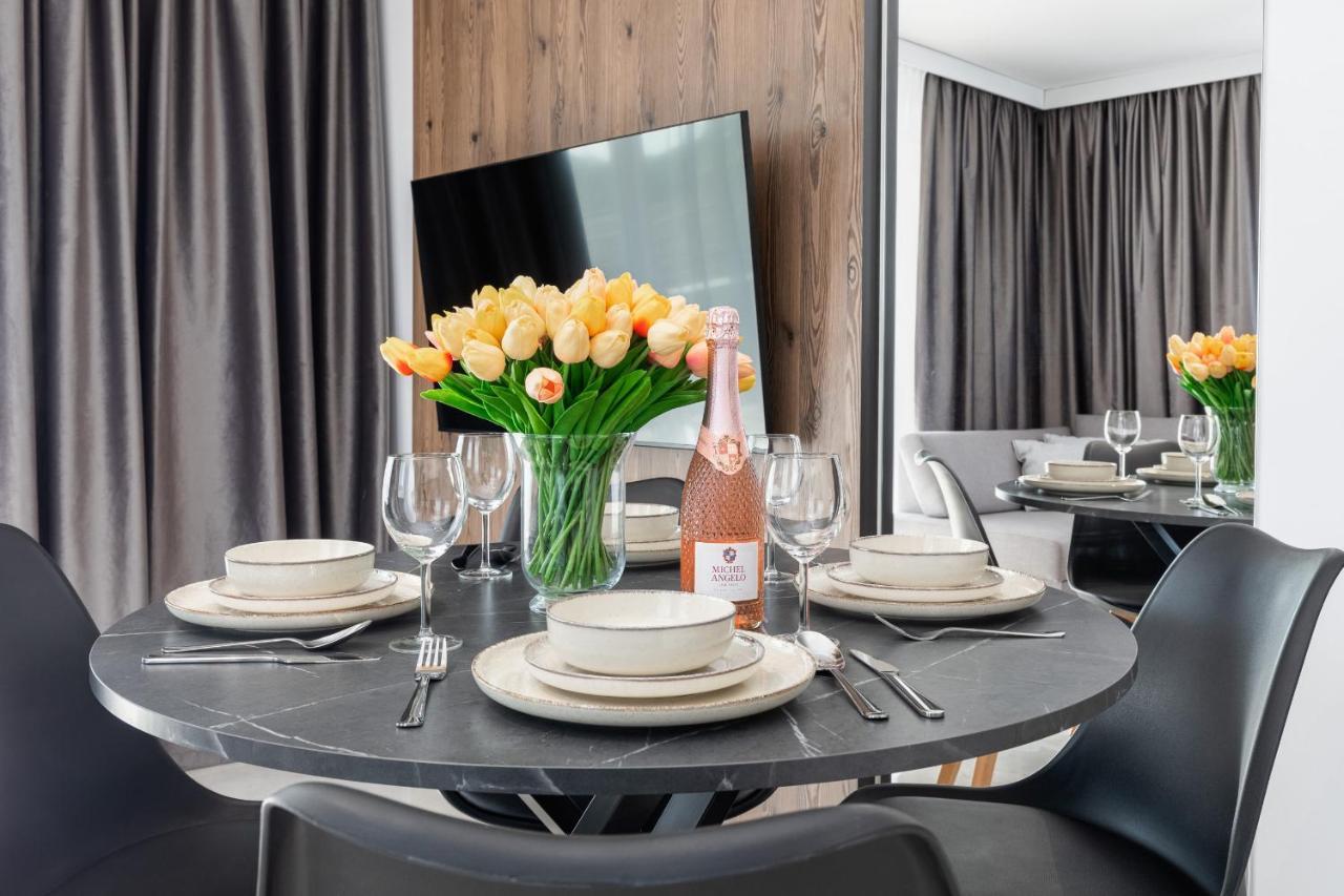 Sun Towers Lux Apartments By Renters Prestige Свиноуйсьце Экстерьер фото