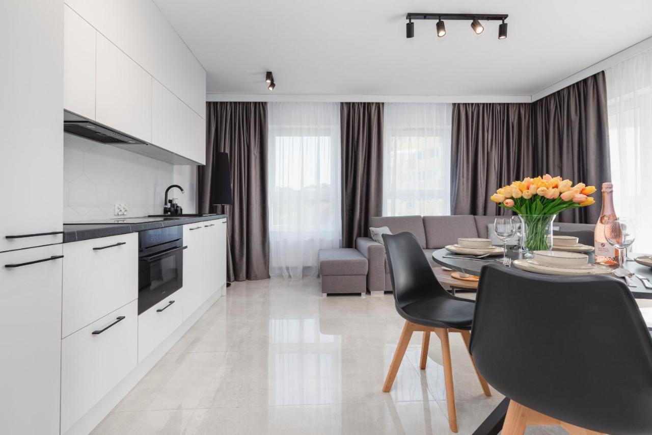 Sun Towers Lux Apartments By Renters Prestige Свиноуйсьце Экстерьер фото