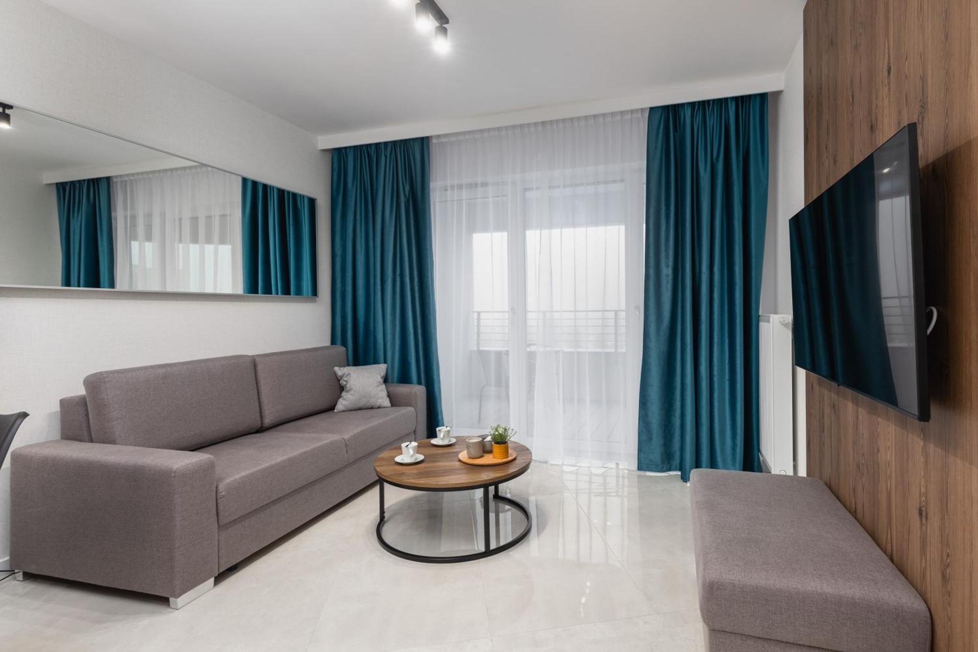 Sun Towers Lux Apartments By Renters Prestige Свиноуйсьце Экстерьер фото